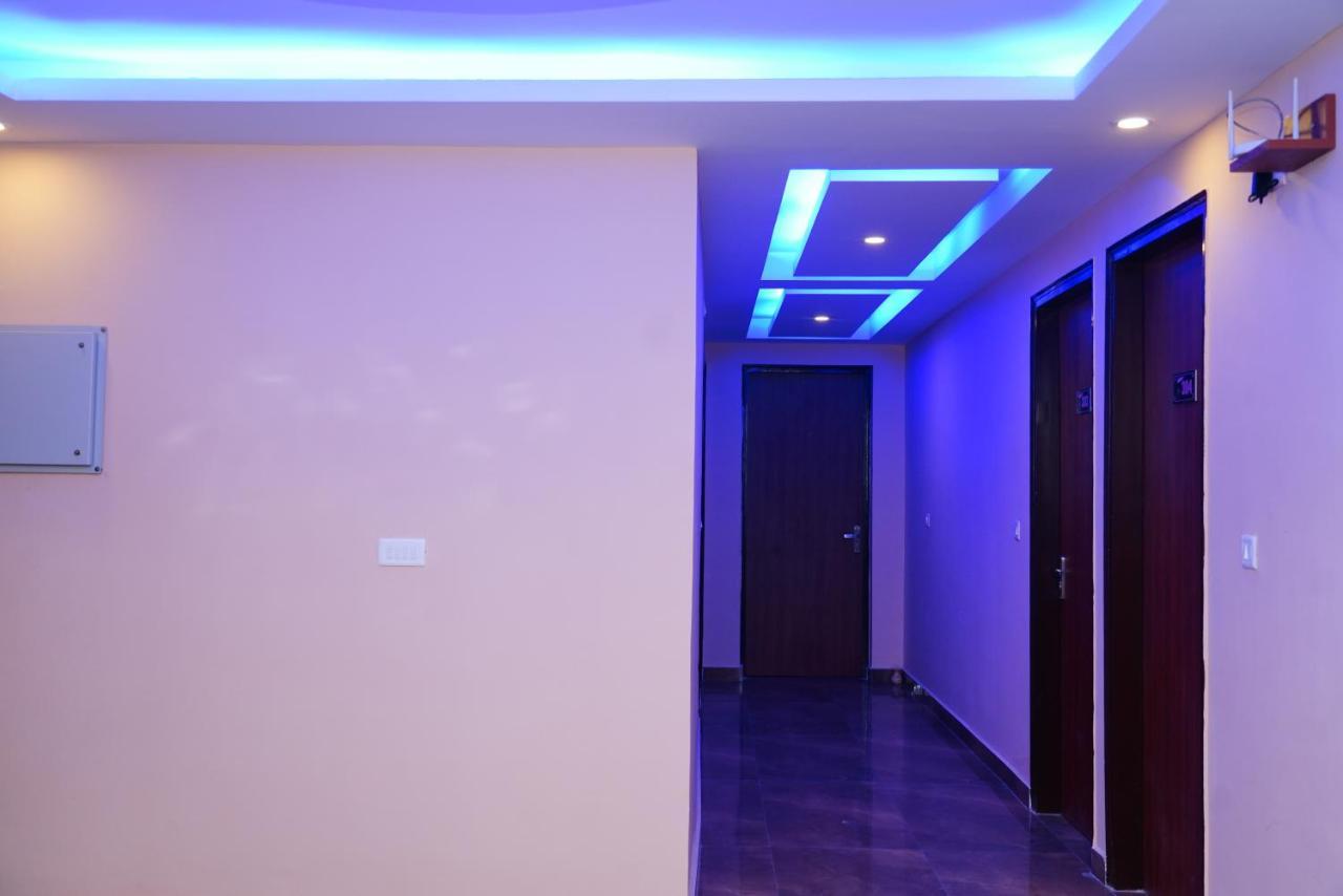 Expomart Inn Greater Noida Eksteriør bilde